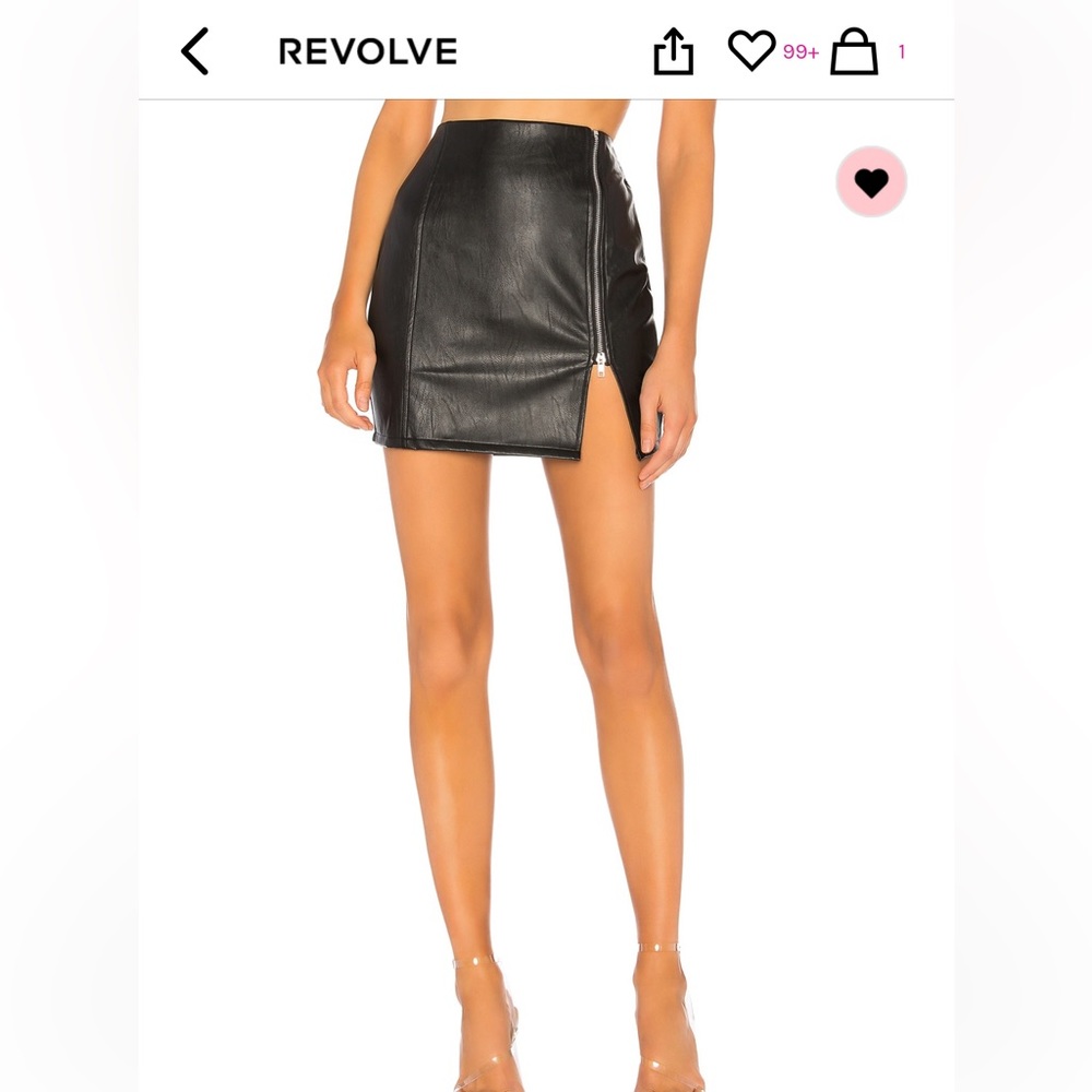 Zip up faux leather mini skirt in black